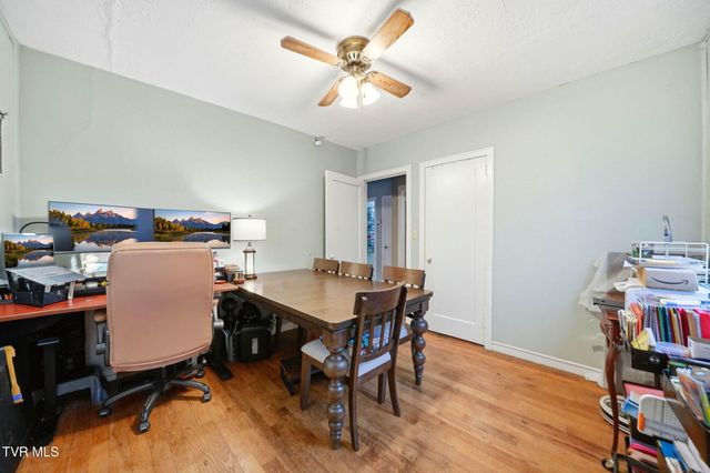 1413 Pineola Avenue, Kingsport, TN 37664