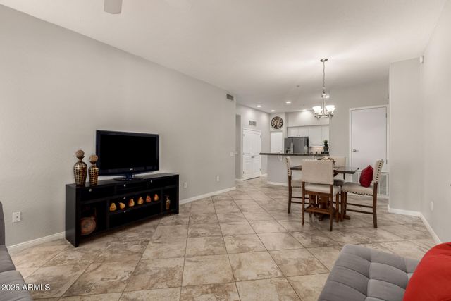 2989 N 44TH Street 1003, Phoenix, AZ 85018