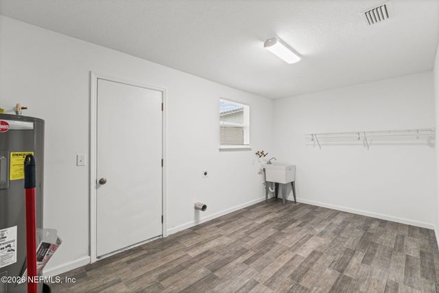 4906 CHIVALRY Drive, Jacksonville, FL 32208