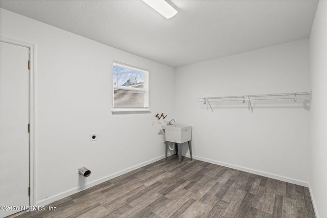 4906 CHIVALRY Drive, Jacksonville, FL 32208