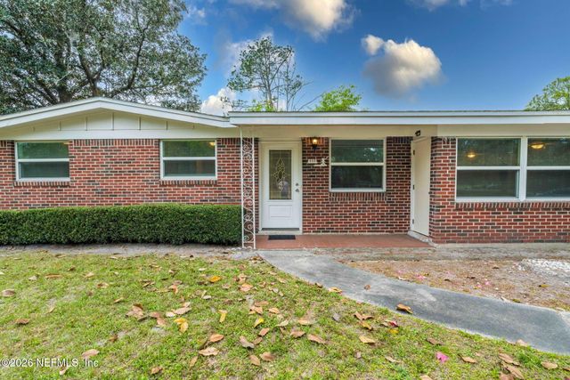 4906 CHIVALRY Drive, Jacksonville, FL 32208