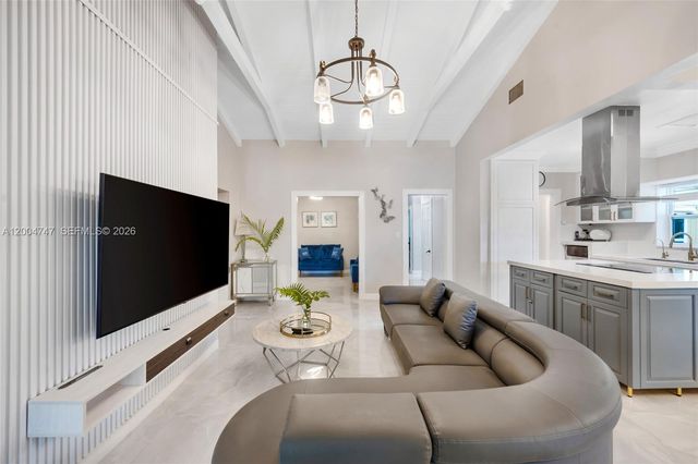 1050 Harrison St 0, Hollywood, FL 33019