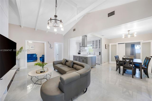 1050 Harrison St 0, Hollywood, FL 33019