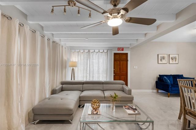 1050 Harrison St 0, Hollywood, FL 33019