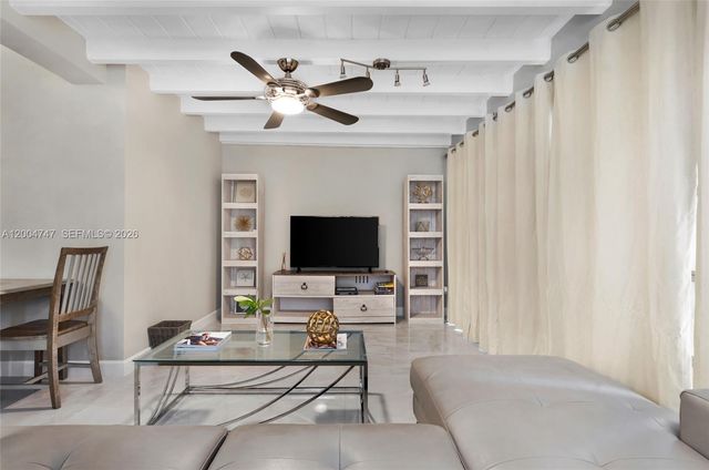 1050 Harrison St 0, Hollywood, FL 33019