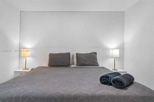 1050 Harrison St 0, Hollywood, FL 33019