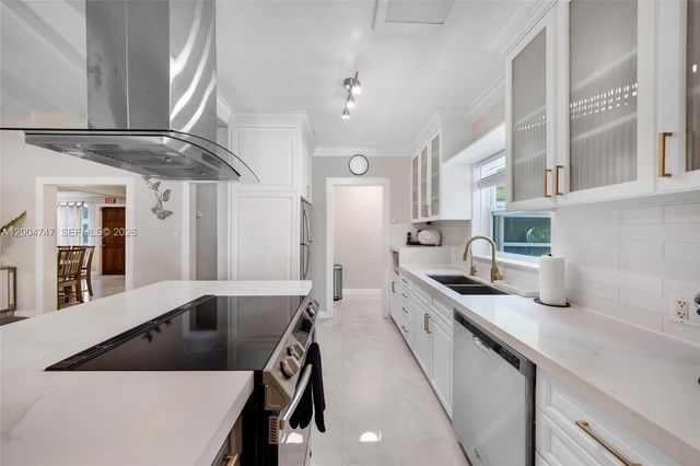 1050 Harrison St 0, Hollywood, FL 33019