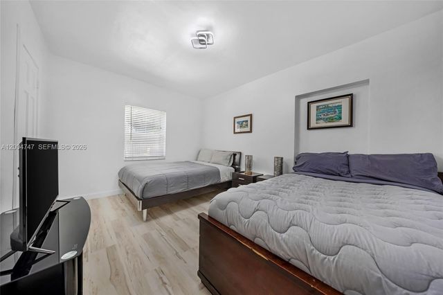 1050 Harrison St 0, Hollywood, FL 33019