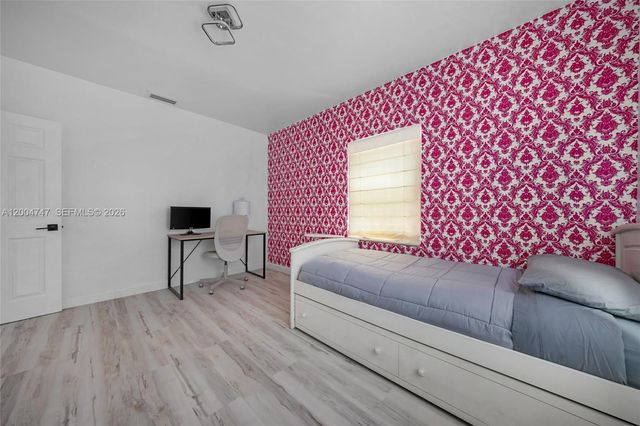 1050 Harrison St 0, Hollywood, FL 33019