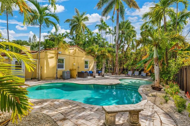 1050 Harrison St 0, Hollywood, FL 33019