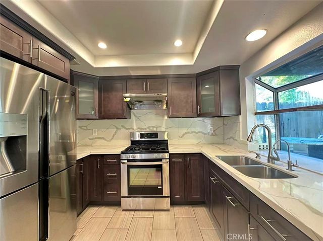 17744 Gazania Dr, Chino Hills, CA 91709