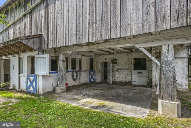 390 MILFORD RD, Downingtown, PA 19335
