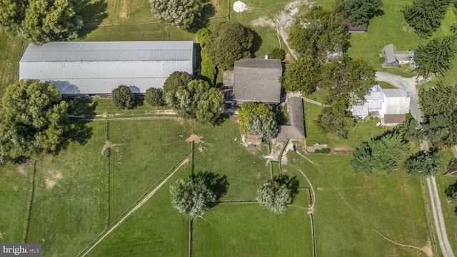 390 MILFORD RD, Downingtown, PA 19335