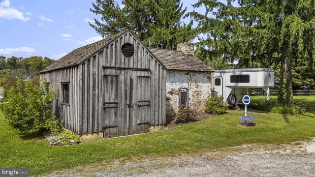 390 MILFORD RD, Downingtown, PA 19335