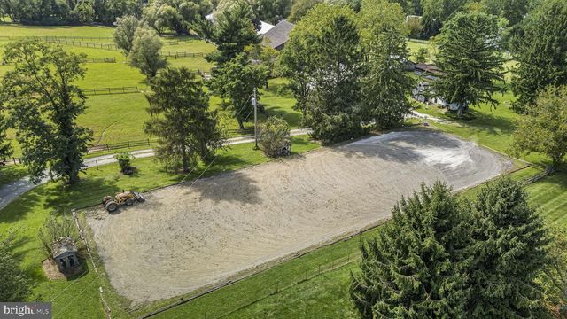 390 MILFORD RD, Downingtown, PA 19335