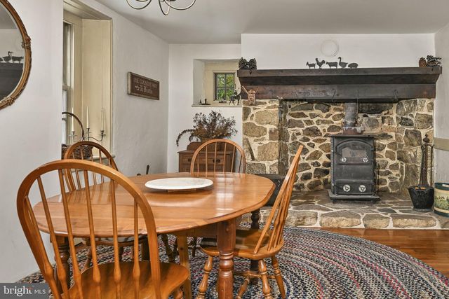 390 MILFORD RD, Downingtown, PA 19335