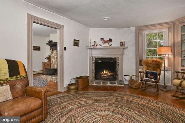 390 MILFORD RD, Downingtown, PA 19335