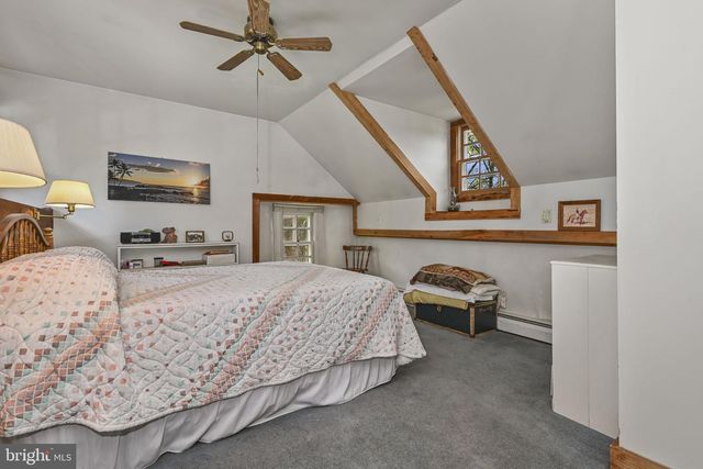 390 MILFORD RD, Downingtown, PA 19335