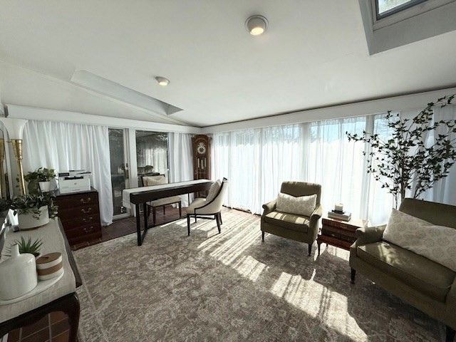 102 Floral Street 2, Newton, MA 02461