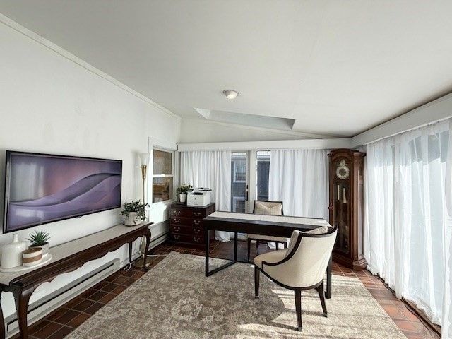 102 Floral Street 2, Newton, MA 02461