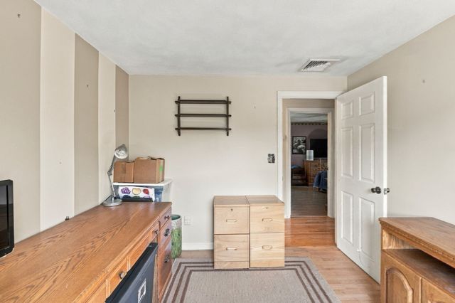 1 Lisa Drive, Woburn, MA 01801