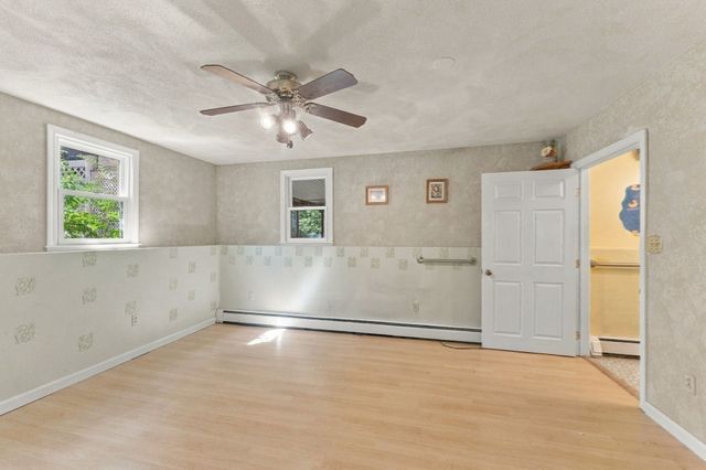 1 Lisa Drive, Woburn, MA 01801