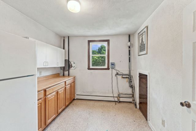 1 Lisa Drive, Woburn, MA 01801
