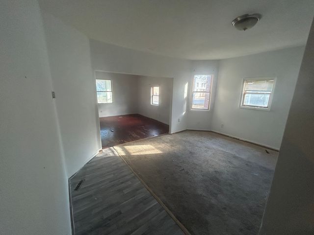 1021 7th Street, Rockford, IL 61104