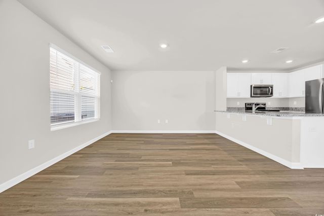 180 Harvest Gold Dr. A6, Conway, SC 29526