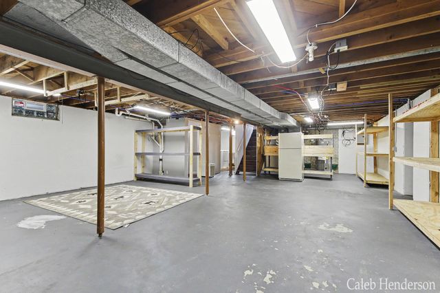 2712 Byron Center Avenue Sw, City Of Wyoming, MI 49519