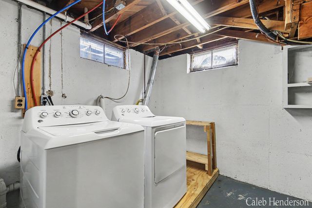 2712 Byron Center Avenue Sw, City Of Wyoming, MI 49519