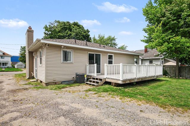 2712 Byron Center Avenue Sw, City Of Wyoming, MI 49519