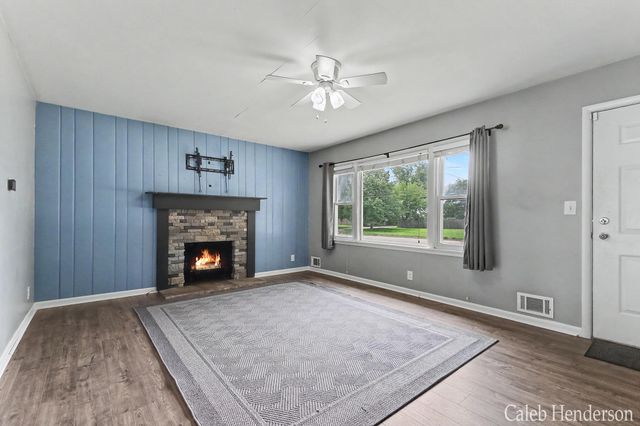 2712 Byron Center Avenue Sw, City Of Wyoming, MI 49519