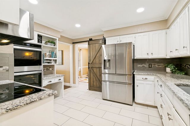 2232 Ridgewood, Bedford, TX 76021