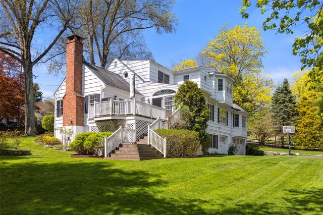 1 West Place, Chappaqua, NY 10514
