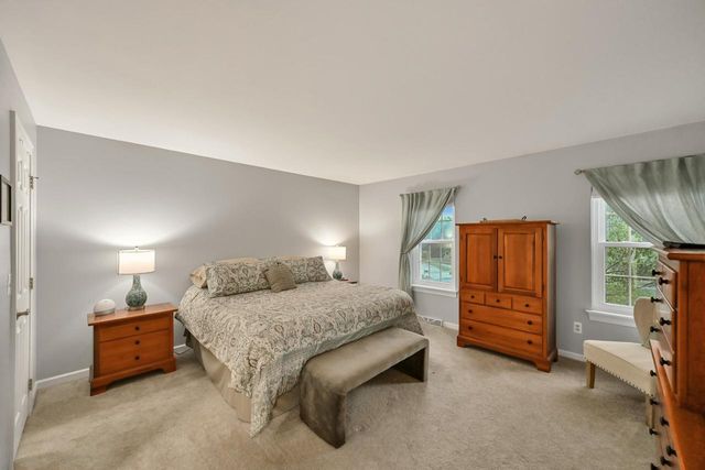 1864 Blackfoot COURT, Grafton, WI 53024