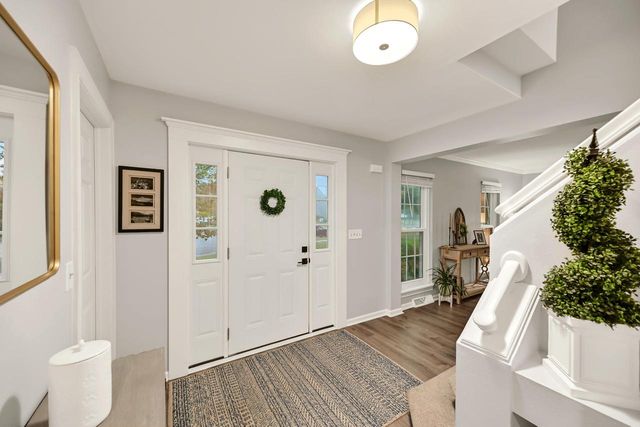 1864 Blackfoot COURT, Grafton, WI 53024