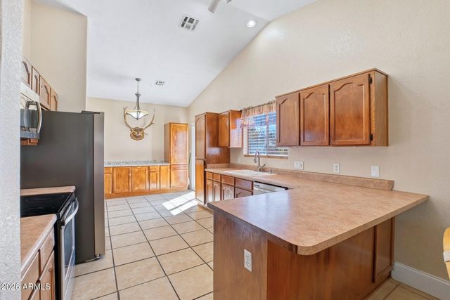 2492 INVERRARY Drive, Sierra Vista, AZ 85650