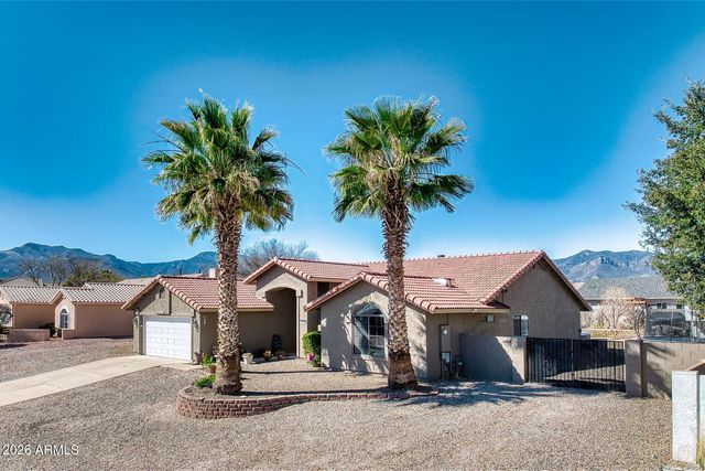 2492 INVERRARY Drive, Sierra Vista, AZ 85650