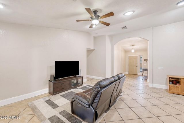 2492 INVERRARY Drive, Sierra Vista, AZ 85650