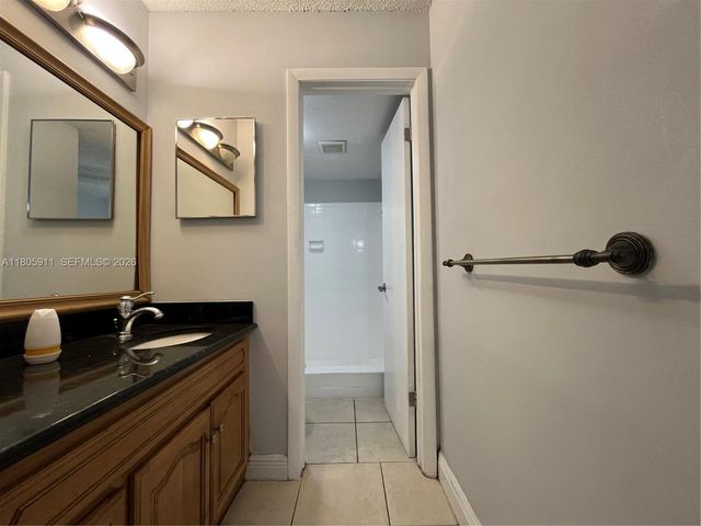 4469 Treehouse Lane B, Tamarac, FL 33319