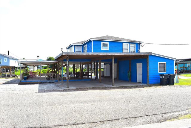 137 Fishermans Isle, Brazoria, TX 77422