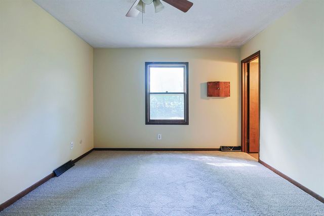 26222 Tyris Street, South Bend, IN 46619