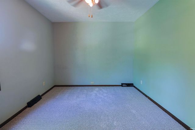 26222 Tyris Street, South Bend, IN 46619