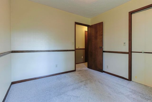 26222 Tyris Street, South Bend, IN 46619