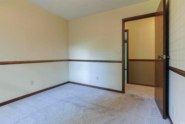 26222 Tyris Street, South Bend, IN 46619
