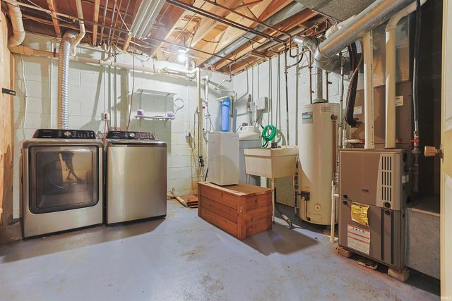 26222 Tyris Street, South Bend, IN 46619