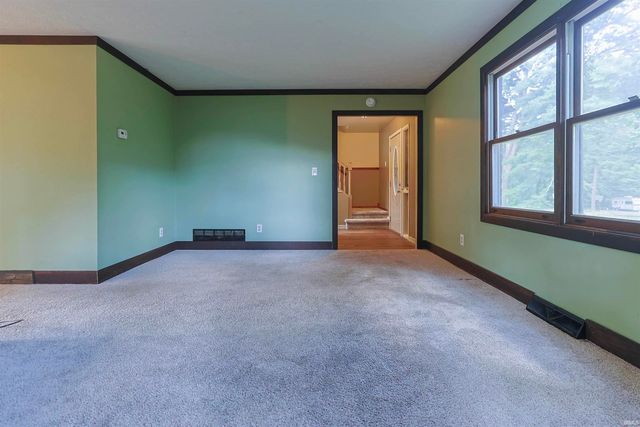 26222 Tyris Street, South Bend, IN 46619