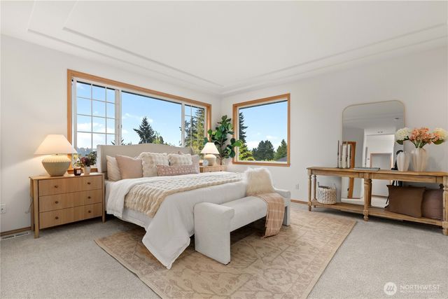5404 NE 197th Street, Lake Forest Park, WA 98155