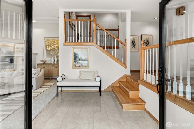 5404 NE 197th Street, Lake Forest Park, WA 98155